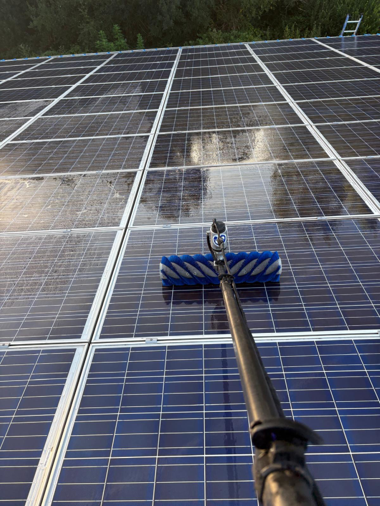 Nettoyage panneaux solaires Saint-Jean d’Illac